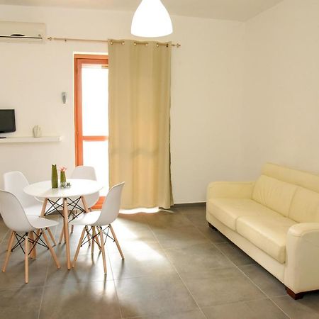 Appartamento Sulla Spiaggia กัลลีโปลี ภายนอก รูปภาพ